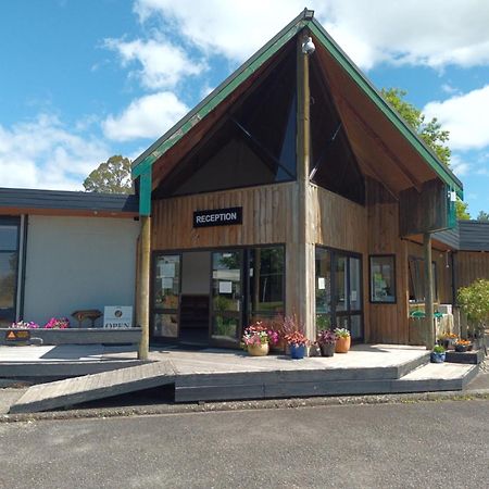 Tongariro Junction Accommodation Turangi Exterior photo